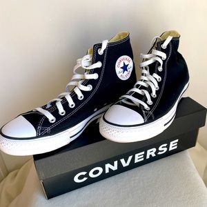 NIB Unisex black high top Chuck Taylor All Stars